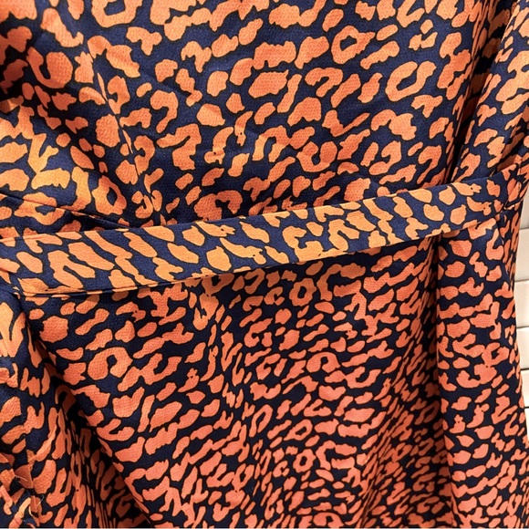 BOOHOO Navy & Orange Ruffled Wrap Dress Half Sleeves Sleek Satiny Short Length - Picture 10 of 15